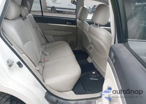 2011 Subaru Outback 2.5I Premium из США, поврежденный, VIN 4S4BRBGC2B3313400